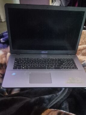 ASUS Gray 15.6" Laptop with Numeric Keypad
